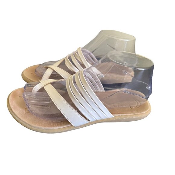 B O C Born Sandals Sz 7M Alisha Shoe White - Picture 1 of 6